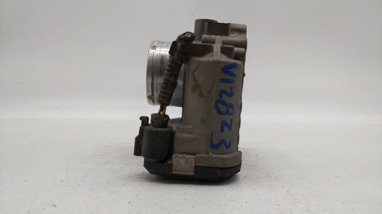 2011-2014 Ford Fiesta Throttle Body P/N:7S7G-9F991-BA 7S7G-9F991-B7A Fits Fits 2011 2012 2013 2014 OEM Used Auto Parts - Oem