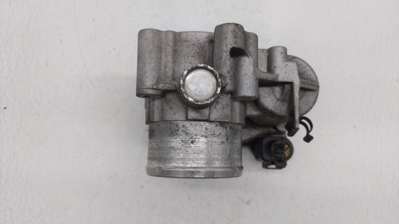 2011-2014 Ford Fiesta Throttle Body P/N:7S7G-9F991-BA 7S7G-9F991-B7A Fits Fits 2011 2012 2013 2014 OEM Used Auto Parts - Oem