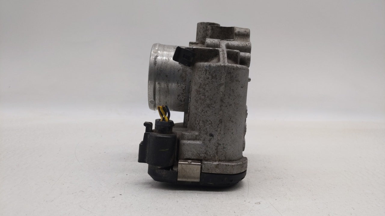 2011-2014 Ford Fiesta Throttle Body P/N:7S7G-9F991-BA 7S7G-9F991-B7A Fits Fits 2011 2012 2013 2014 OEM Used Auto Parts - Oem
