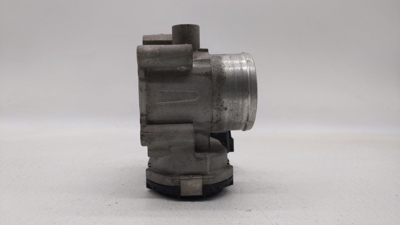 2011-2014 Ford Fiesta Throttle Body P/N:7S7G-9F991-BA 7S7G-9F991-B7A Fits Fits 2011 2012 2013 2014 OEM Used Auto Parts - Oem