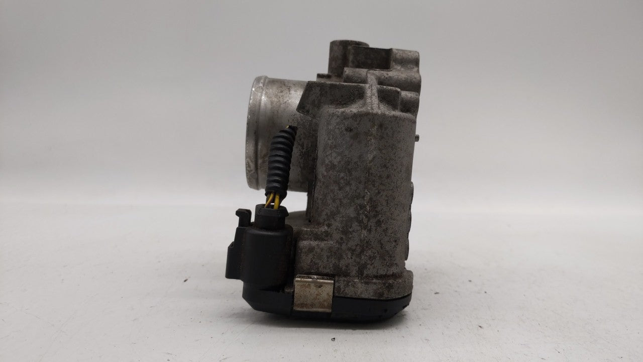 2011-2014 Ford Fiesta Throttle Body P/N:7S7G-9F991-BA 7S7G-9F991-B7A Fits Fits 2011 2012 2013 2014 OEM Used Auto Parts - Oem