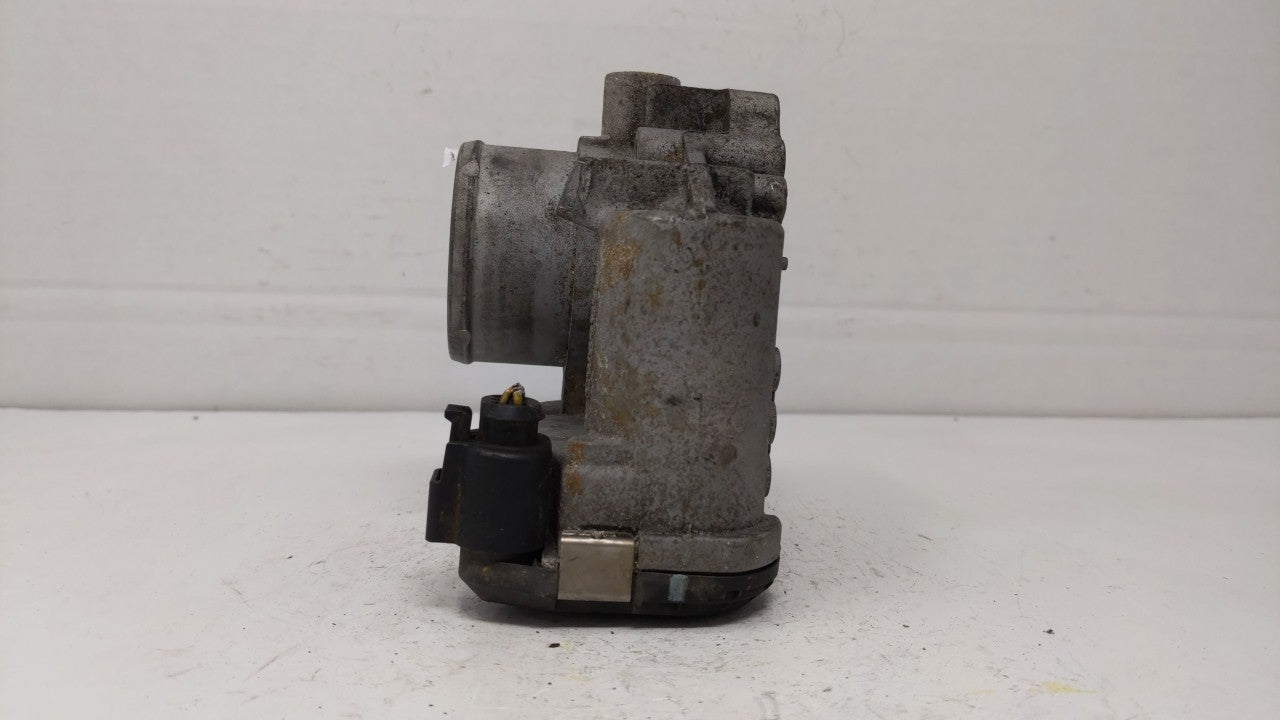 2011-2014 Ford Fiesta Throttle Body P/N:7S7G-9F991-BA 7S7G-9F991-B7A Fits Fits 2011 2012 2013 2014 OEM Used Auto Parts - Oem