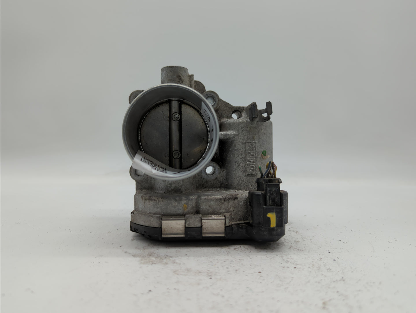 2011-2014 Ford Fiesta Throttle Body P/N:7S7G-9F991-BA 7S7G-9F991-B7A Fits Fits 2011 2012 2013 2014 OEM Used Auto Parts - Oem