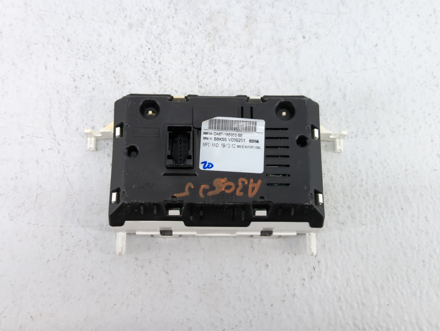 2013 Ford Fiesta Information Display Screen 380224 - Oemusedautoparts1.com