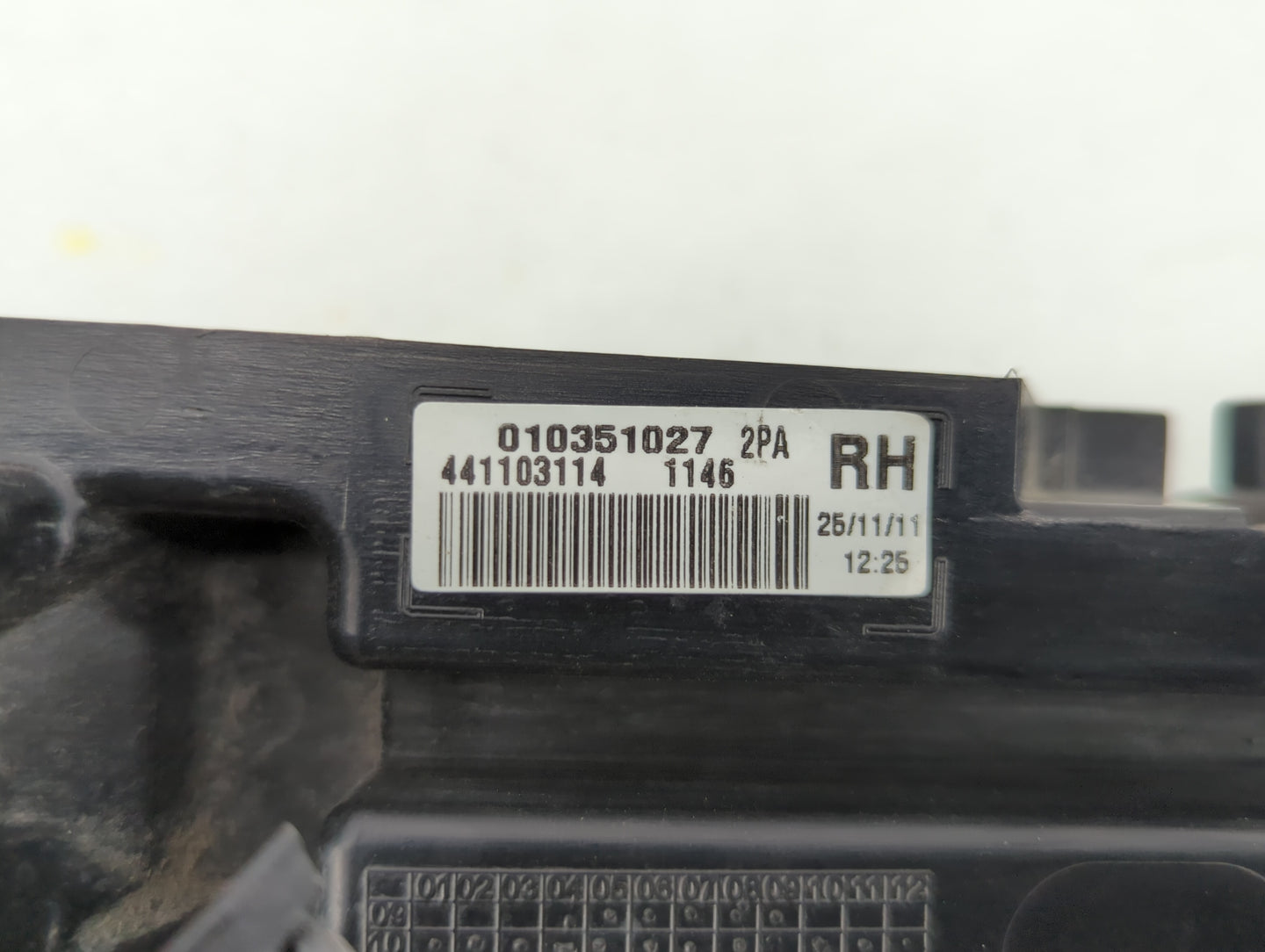 Ford Fiesta Passenger Right Oem Head Light Headlight Lamp - Oemusedautoparts1.com