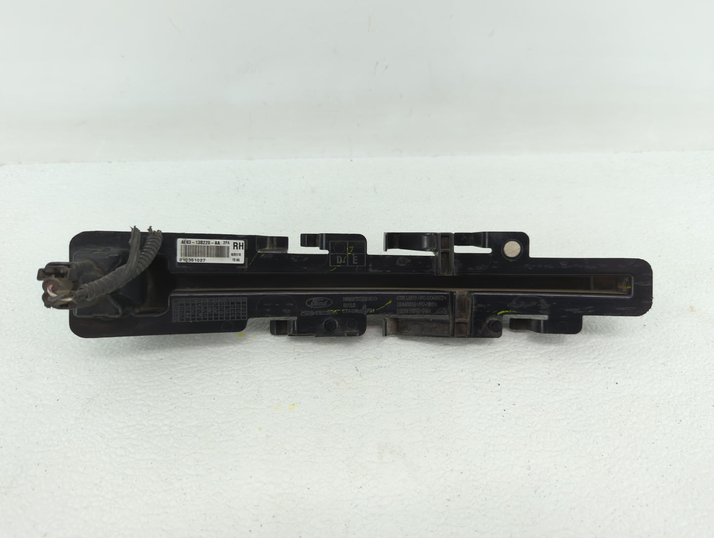 Ford Fiesta Passenger Right Oem Head Light Headlight Lamp - Oemusedautoparts1.com