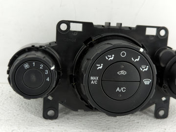 2011-2013 Ford Fiesta Climate Control Module Temperature AC/Heater Replacement P/N:AE83-19980-AE AE83-19980-AF Fits OEM Used Auto Parts
