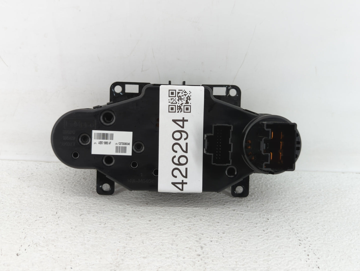 2011-2013 Ford Fiesta Climate Control Module Temperature AC/Heater Replacement P/N:AE83-19980-AE AE83-19980-AF Fits OEM Used