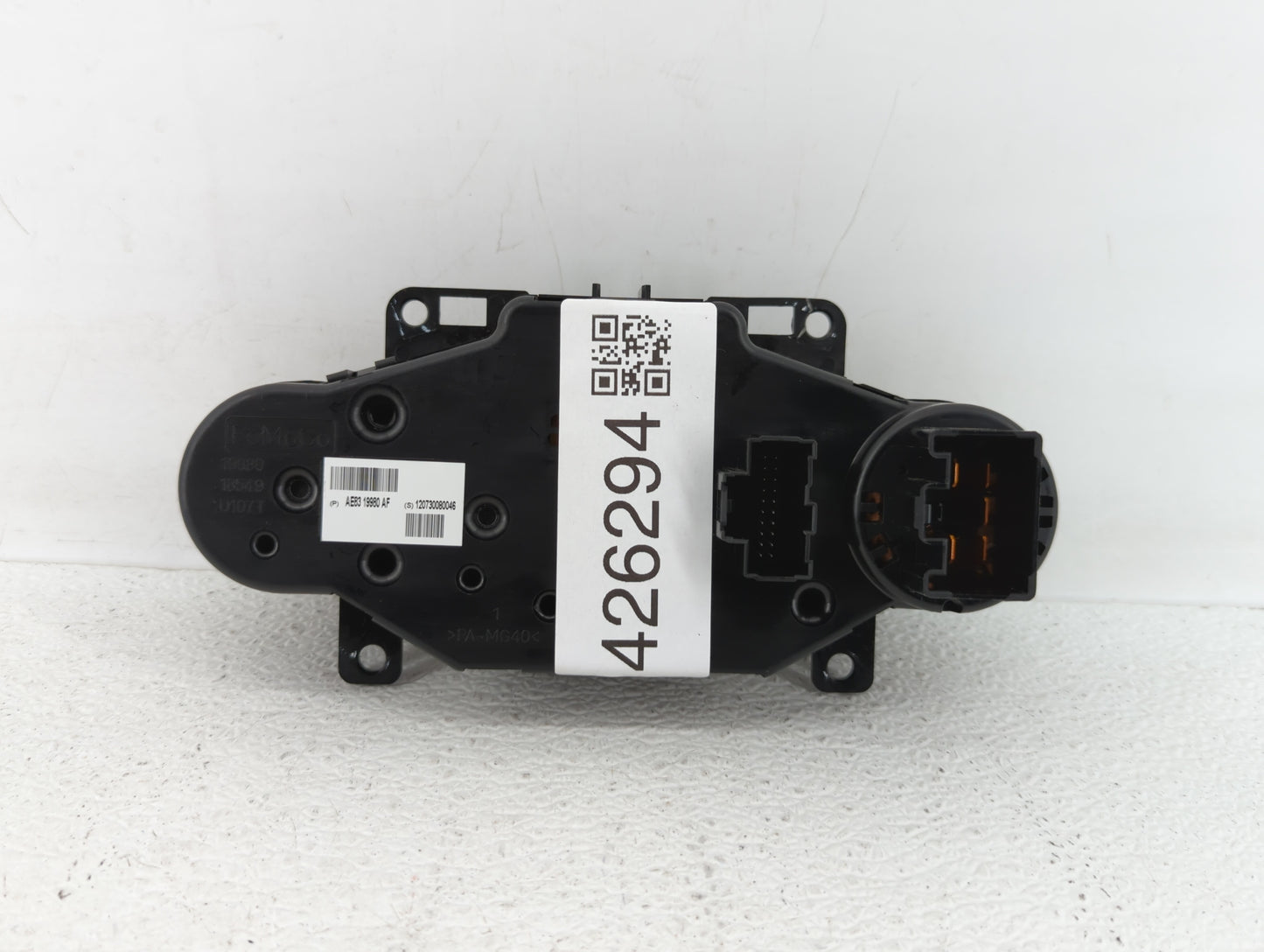 2011-2013 Ford Fiesta Climate Control Module Temperature AC/Heater Replacement P/N:AE83-19980-AE AE83-19980-AF Fits OEM Used