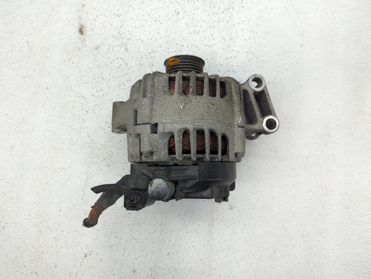 2011-2019 Ford Fiesta Alternator Replacement Generator Charging Assembly Engine OEM P/N:AE8T-10300-AB AE8T-10300-AA Fits OEM