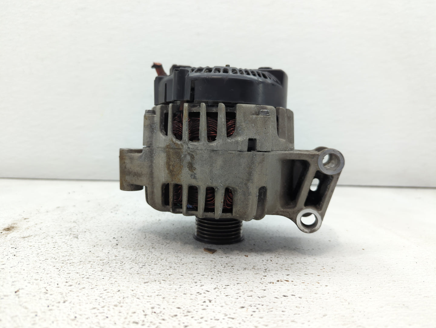 2011-2019 Ford Fiesta Alternator Replacement Generator Charging Assembly Engine OEM P/N:AE8T-10300-AB AE8T-10300-AA Fits OEM