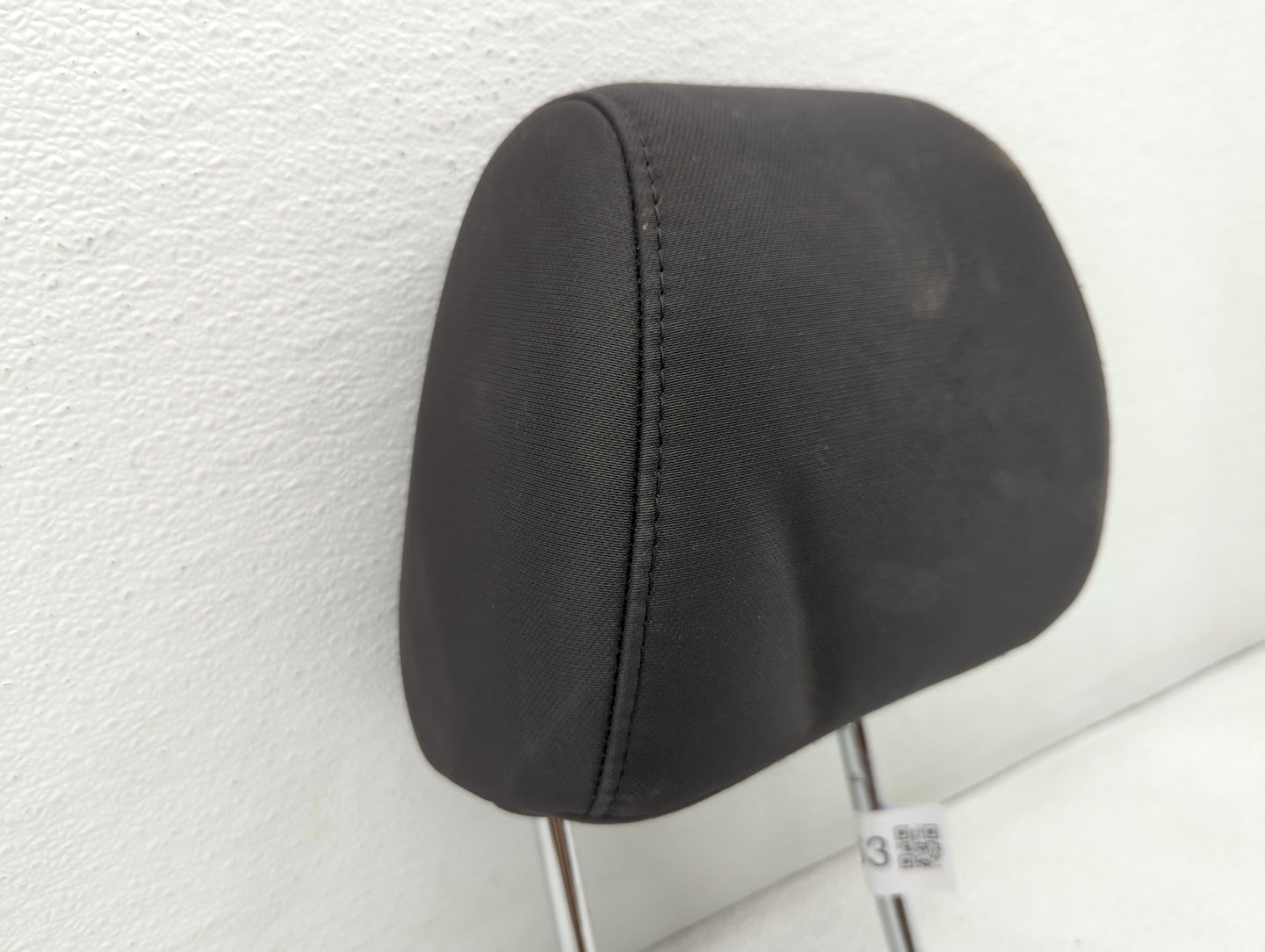 2012-2013 Ford Fiesta Headrest Head Rest Front Driver Passenger Seat - Oemusedautoparts1.com