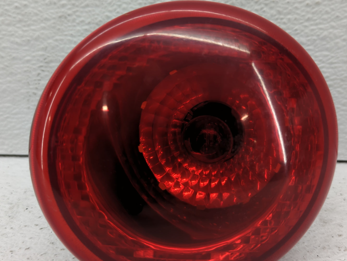 2011-2013 Ford Fiesta Tail Light Assembly Driver Left OEM P/N:15821824 AE83-13B505-AC Fits Fits 2011 2012 2013 OEM Used Auto