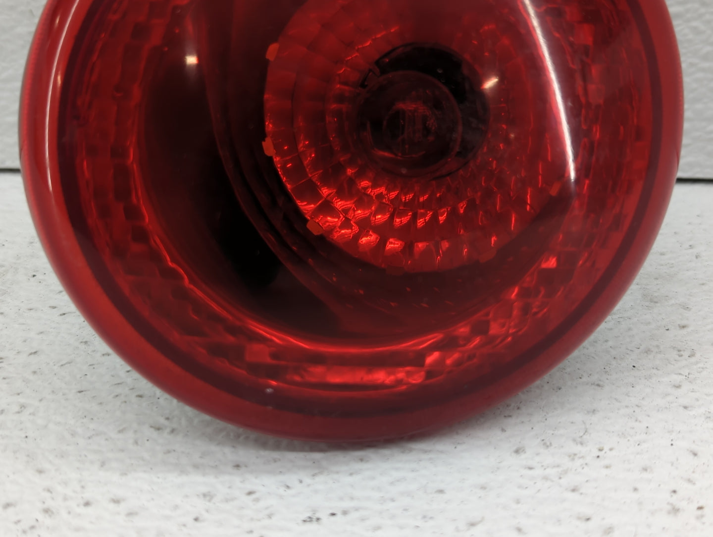 2011-2013 Ford Fiesta Tail Light Assembly Driver Left OEM P/N:15821824 AE83-13B505-AC Fits Fits 2011 2012 2013 OEM Used Auto