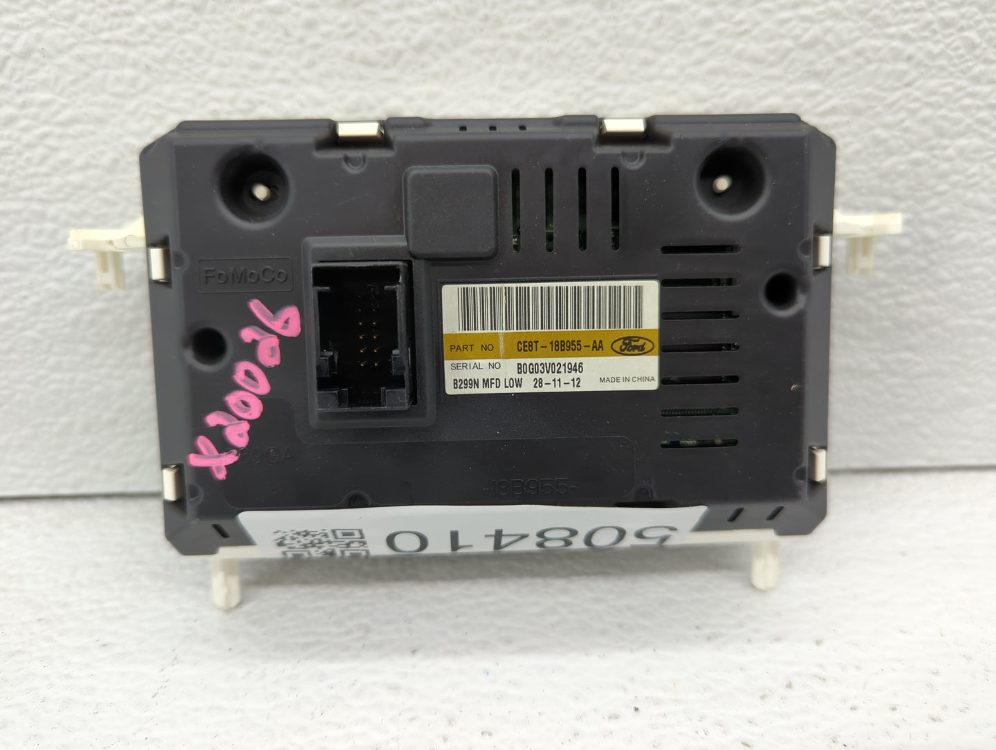 2012-2013 Ford Fiesta Radio AM FM Cd Player Receiver Replacement P/N:CE8T-18B955-BB CE8T-18B955-AA Fits Fits 2012 2013 OEM U
