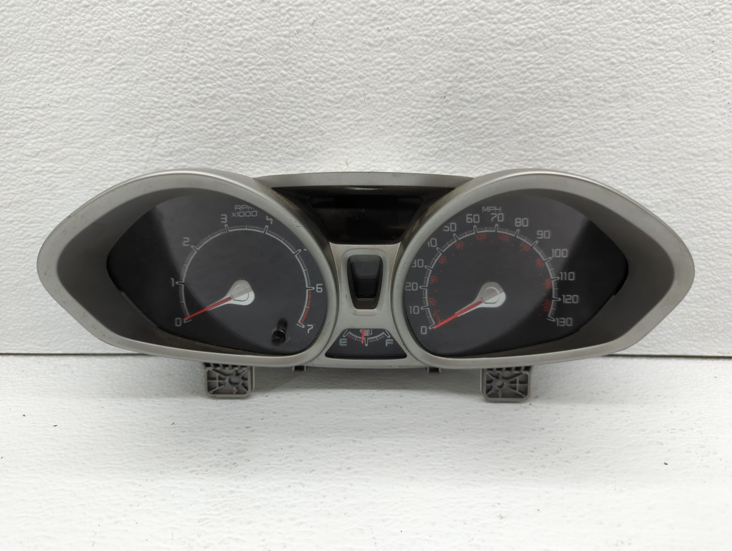 2012-2013 Ford Fiesta Instrument Cluster Speedometer Gauges P/N:DE8T-10849-CB Fits Fits 2012 2013 OEM Used Auto Parts - Oemu
