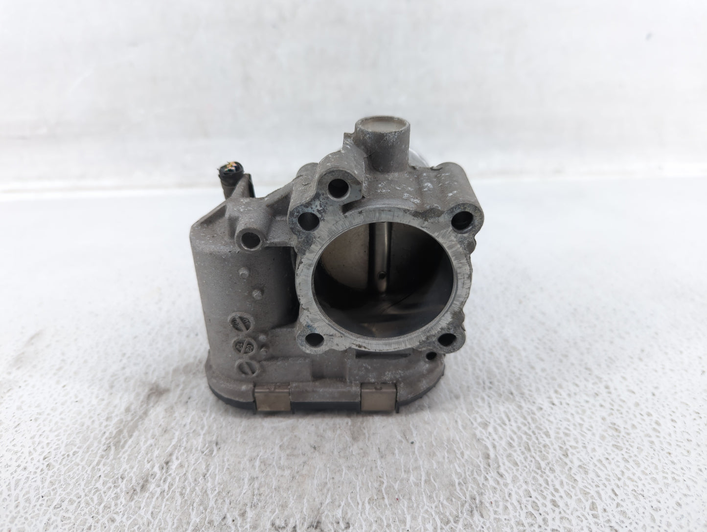 2011-2014 Ford Fiesta Throttle Body P/N:7S7G-9F991-B7A 7S7G-9F991-CA, 7S7G-9F991-BA Fits Fits 2011 2012 2013 2014 OEM Used A