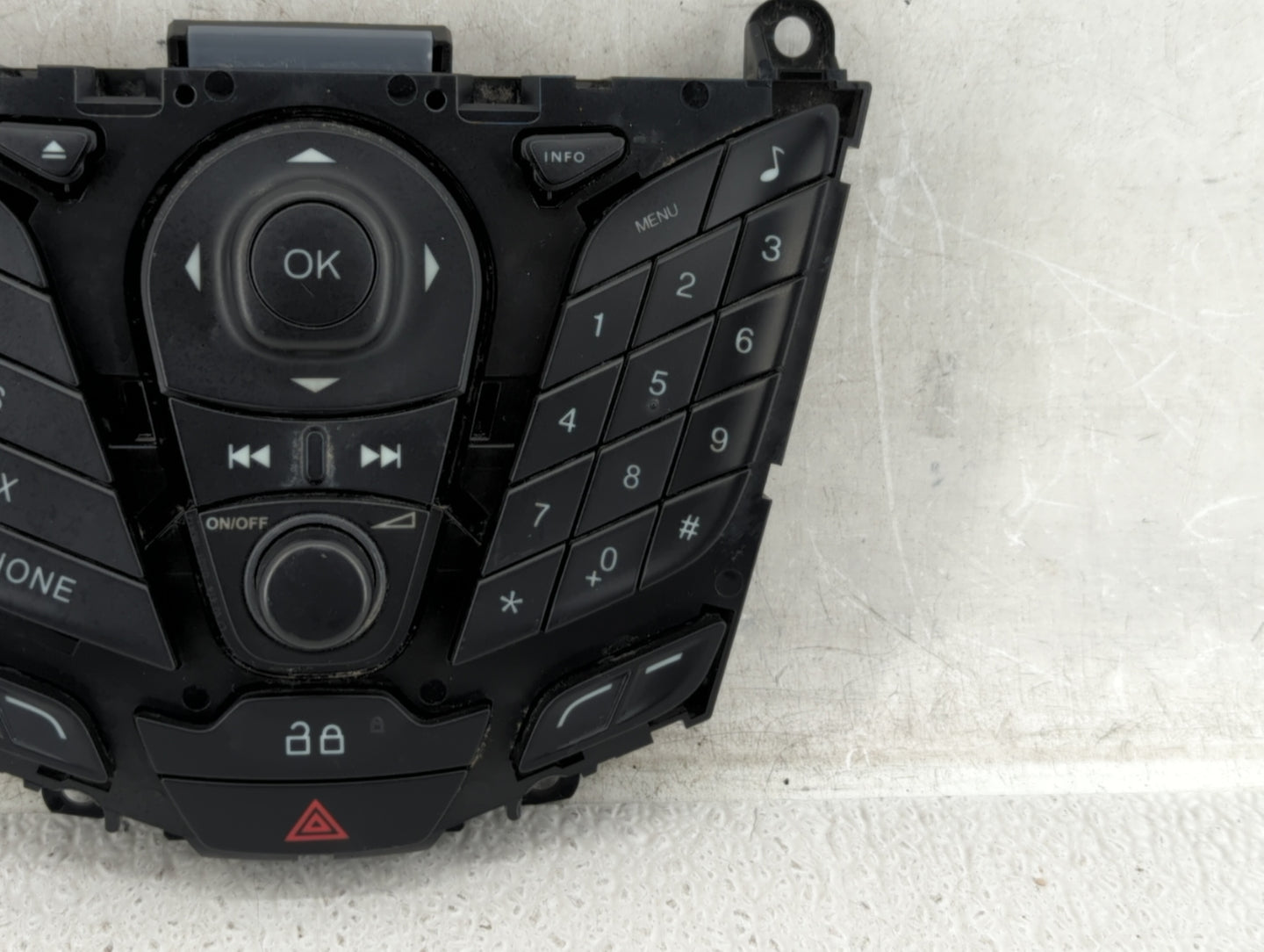 2013-2013 Ford Fiesta Radio Control Panel - Oemusedautoparts1.com