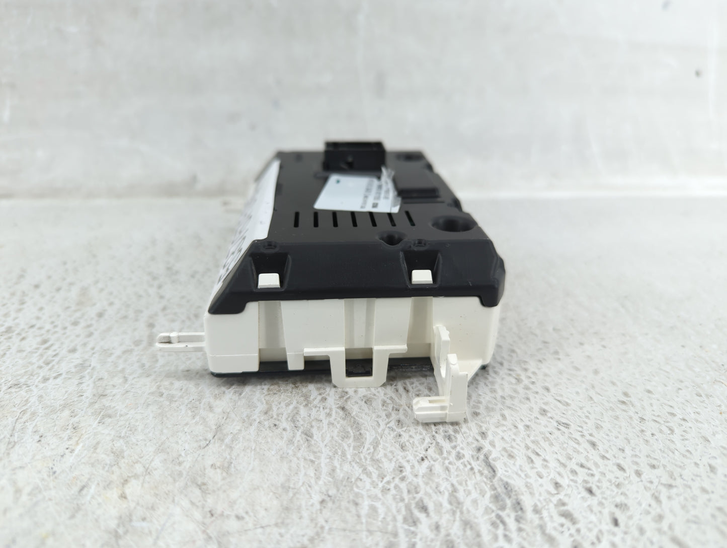 2013 Ford Fiesta Radio AM FM Cd Player Receiver Replacement P/N:DA6T-18B955-BB Fits OEM Used Auto Parts - Oemusedautoparts1.