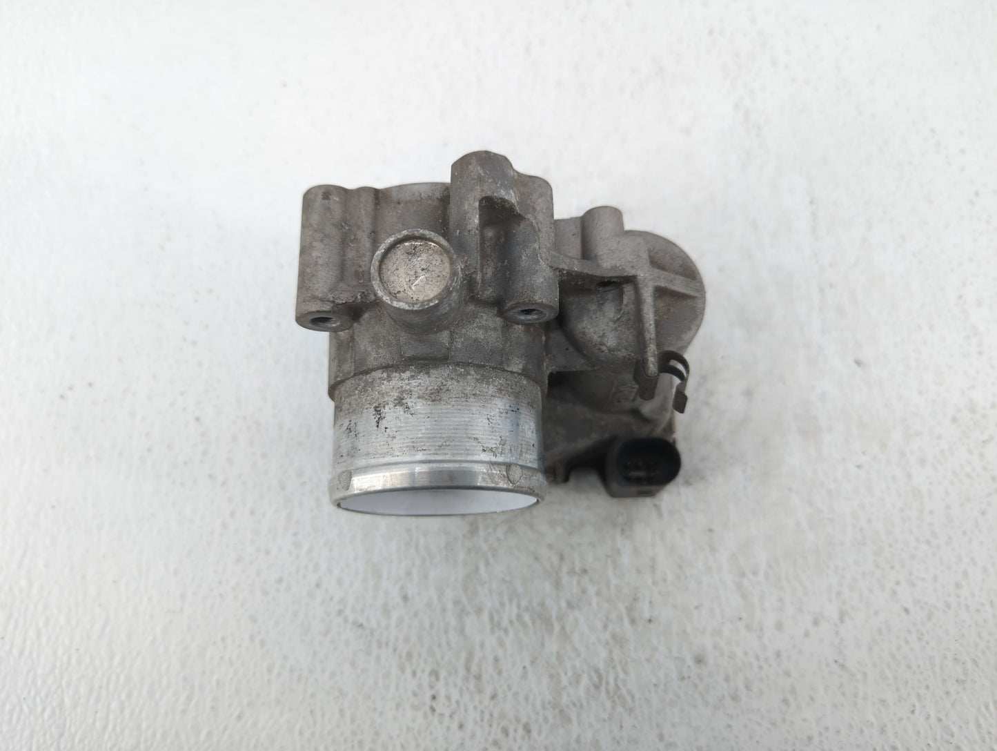 2011-2014 Ford Fiesta Throttle Body P/N:7S7G-9F991-B7A Fits Fits 2011 2012 2013 2014 OEM Used Auto Parts - Oemusedautoparts1