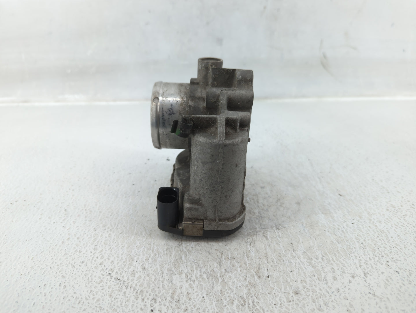 2011-2014 Ford Fiesta Throttle Body P/N:7S7G-9F991-B7A Fits Fits 2011 2012 2013 2014 OEM Used Auto Parts - Oemusedautoparts1