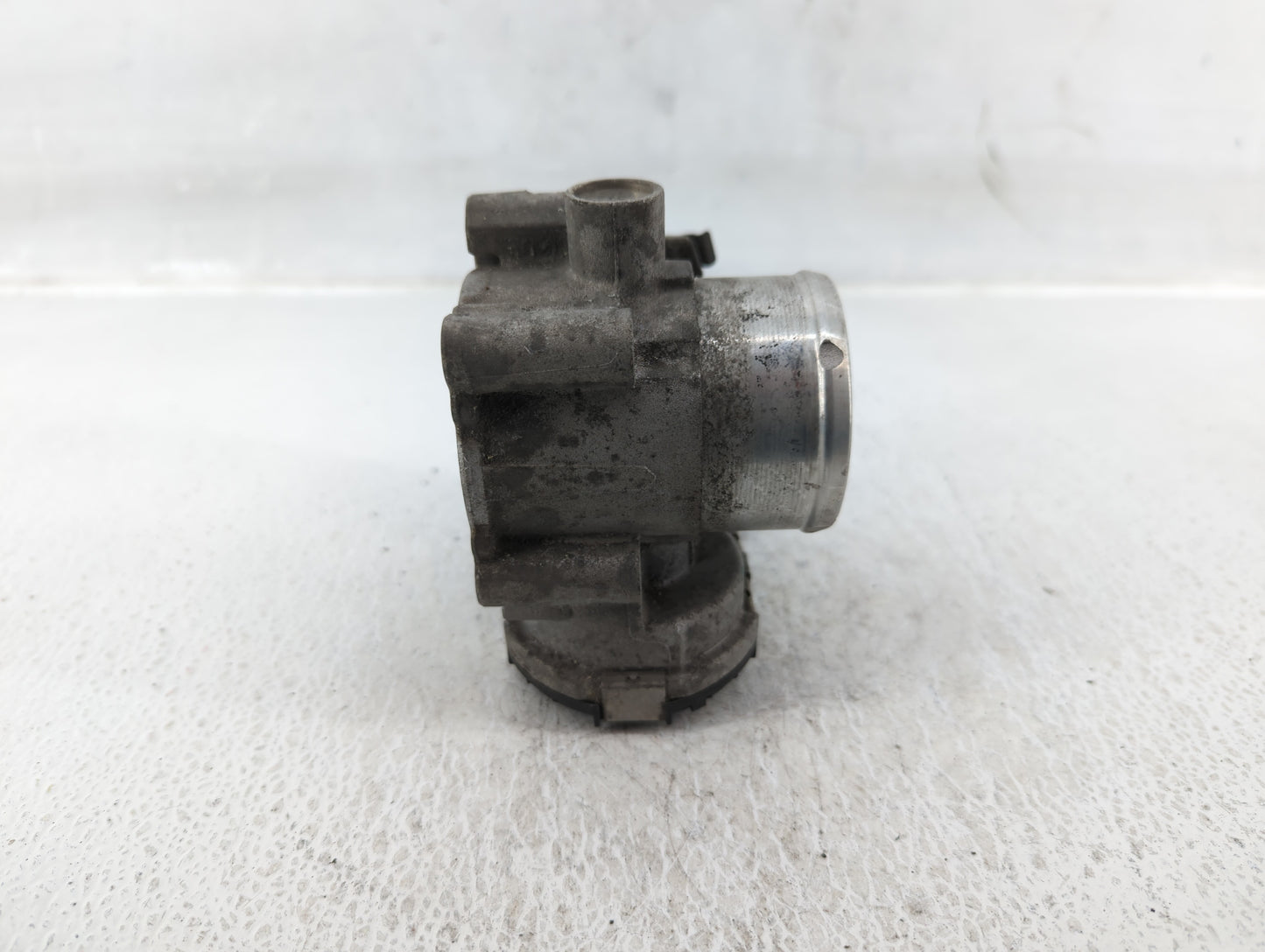 2011-2014 Ford Fiesta Throttle Body P/N:7S7G-9F991-B7A Fits Fits 2011 2012 2013 2014 OEM Used Auto Parts - Oemusedautoparts1