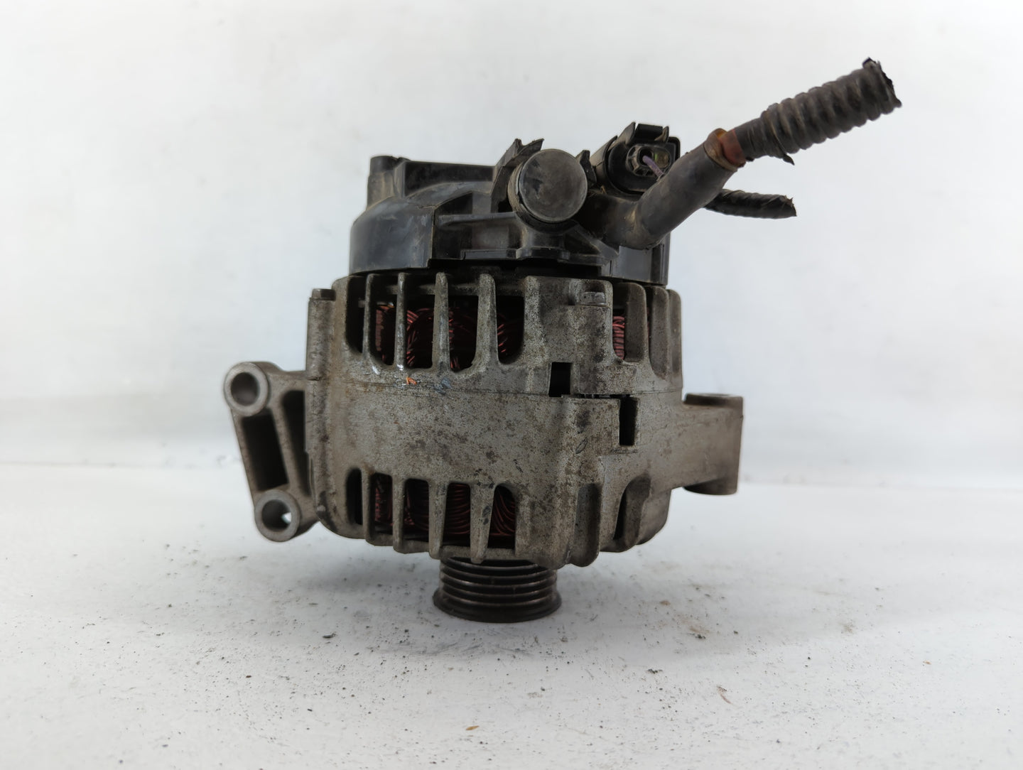 2011-2019 Ford Fiesta Alternator Replacement Generator Charging Assembly Engine OEM P/N:AE8T-10300-AA Fits OEM Used Auto Par