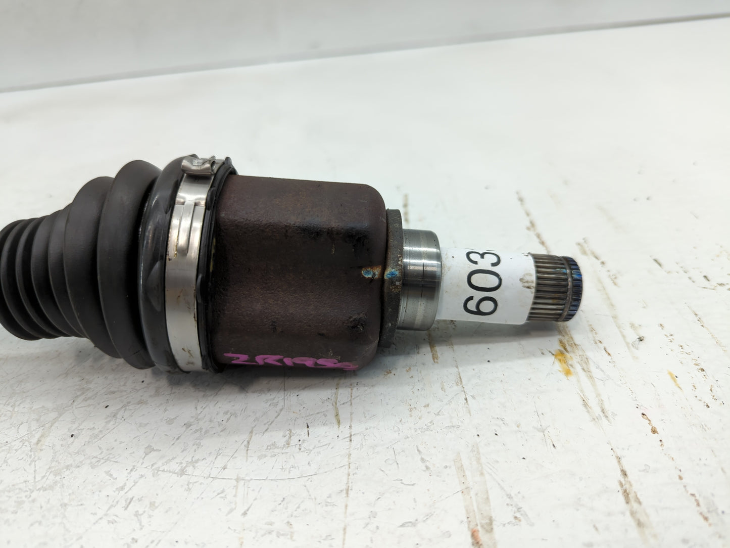 2011-2015 Ford Fiesta Axle Shaft Front Driver Cv C/v - Oemusedautoparts1.com