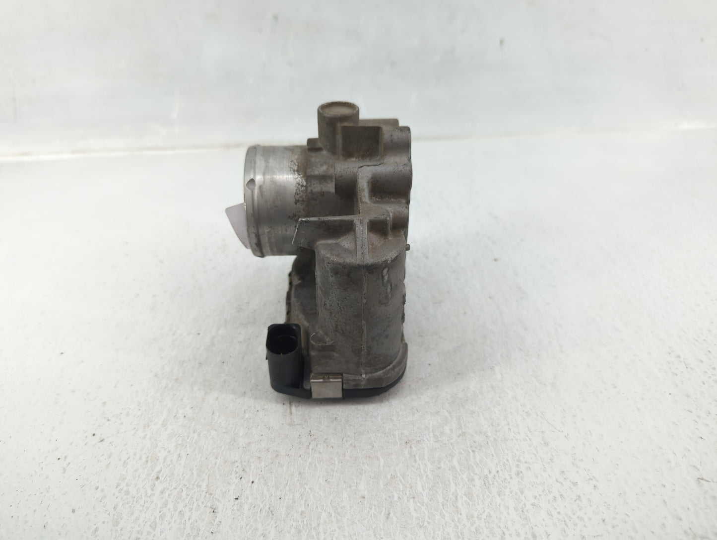 2011-2014 Ford Fiesta Throttle Body P/N:7S7G-9F991-B7A Fits Fits 2011 2012 2013 2014 OEM Used Auto Parts - Oemusedautoparts1