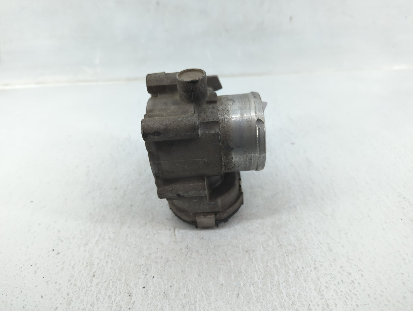 2011-2014 Ford Fiesta Throttle Body P/N:7S7G-9F991-B7A Fits Fits 2011 2012 2013 2014 OEM Used Auto Parts - Oemusedautoparts1