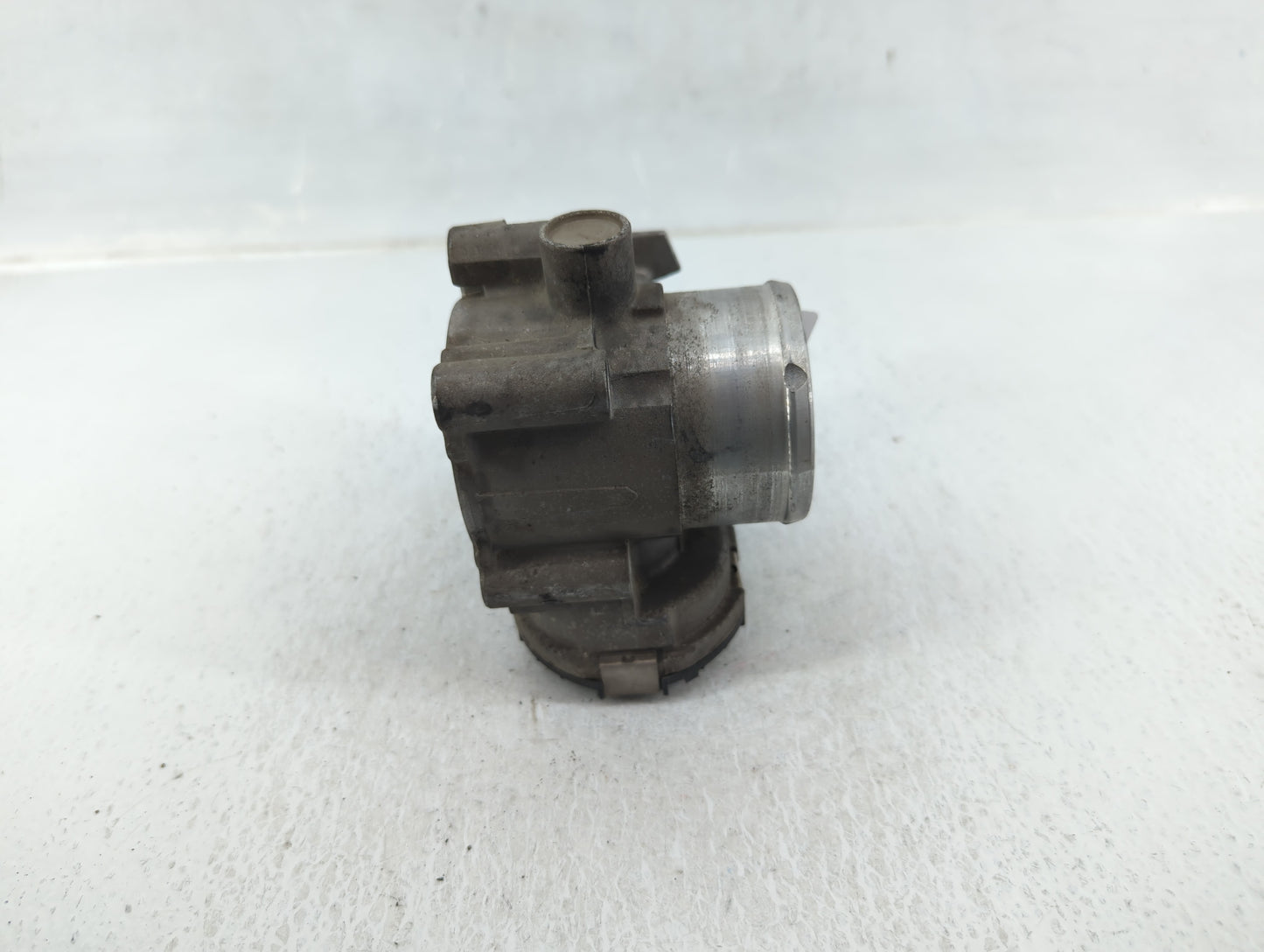 2011-2014 Ford Fiesta Throttle Body P/N:7S7G-9F991-B7A Fits Fits 2011 2012 2013 2014 OEM Used Auto Parts - Oemusedautoparts1