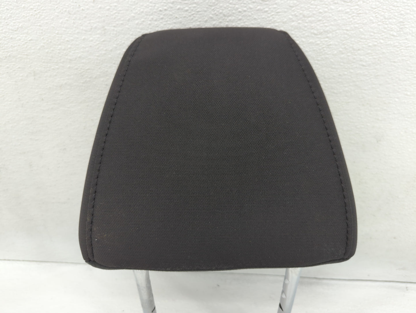 2013 Ford Fiesta Headrest Head Rest Rear Seat Fits OEM Used Auto Parts - Oemusedautoparts1.com