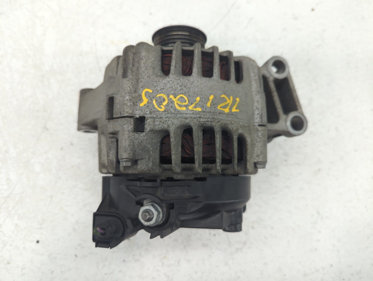 2011-2019 Ford Fiesta Alternator Replacement Generator Charging Assembly Engine OEM P/N:AE8T-10300-AA Fits OEM Used Auto Par