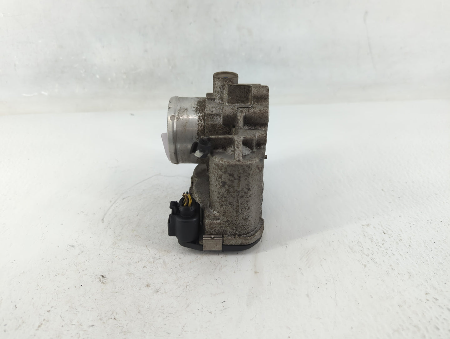 2011-2014 Ford Fiesta Throttle Body P/N:7S7G-9F991-B7A Fits Fits 2011 2012 2013 2014 OEM Used Auto Parts - Oemusedautoparts1