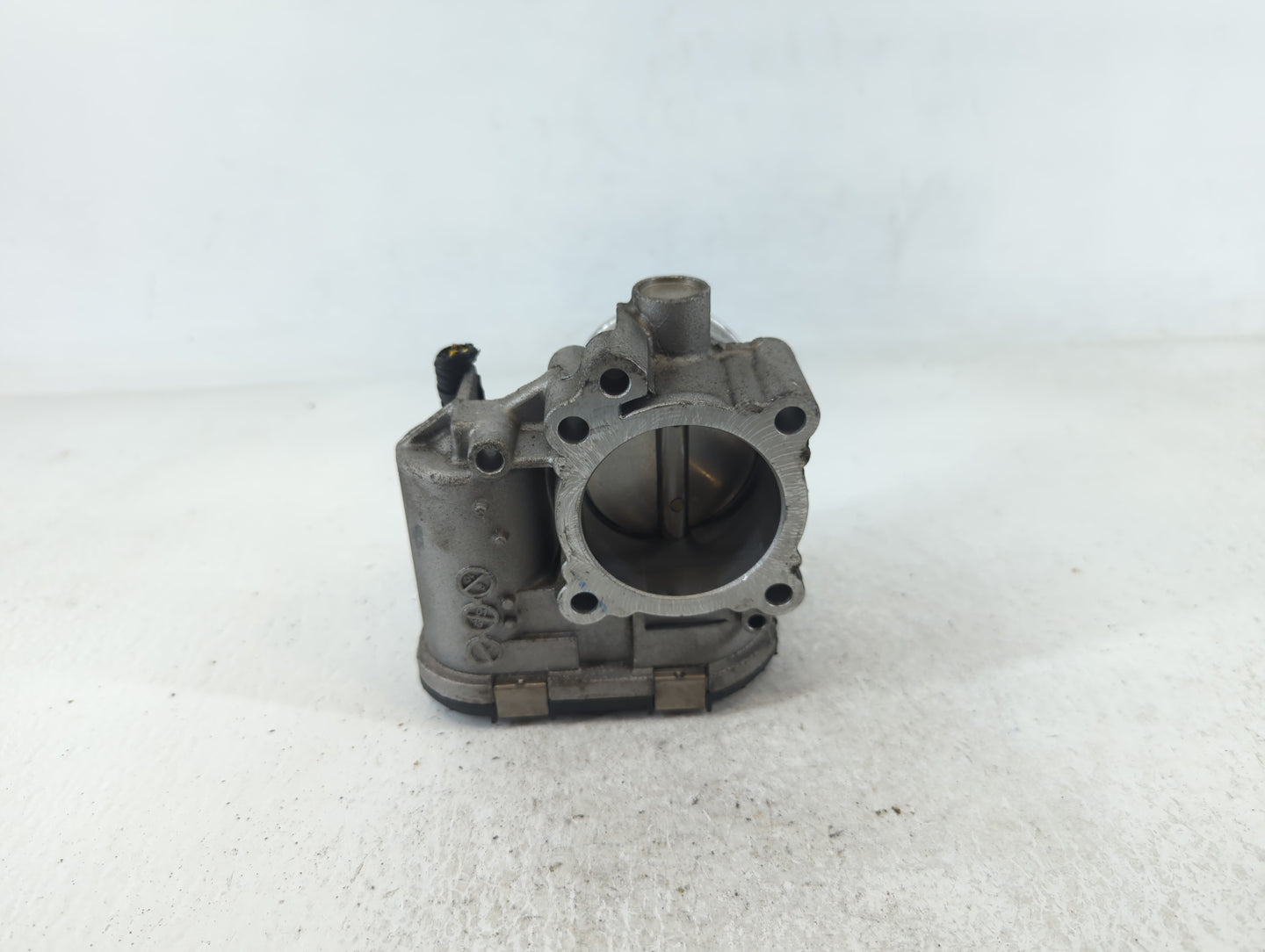 2011-2014 Ford Fiesta Throttle Body P/N:7S7G-9F991-B7A Fits Fits 2011 2012 2013 2014 OEM Used Auto Parts - Oemusedautoparts1