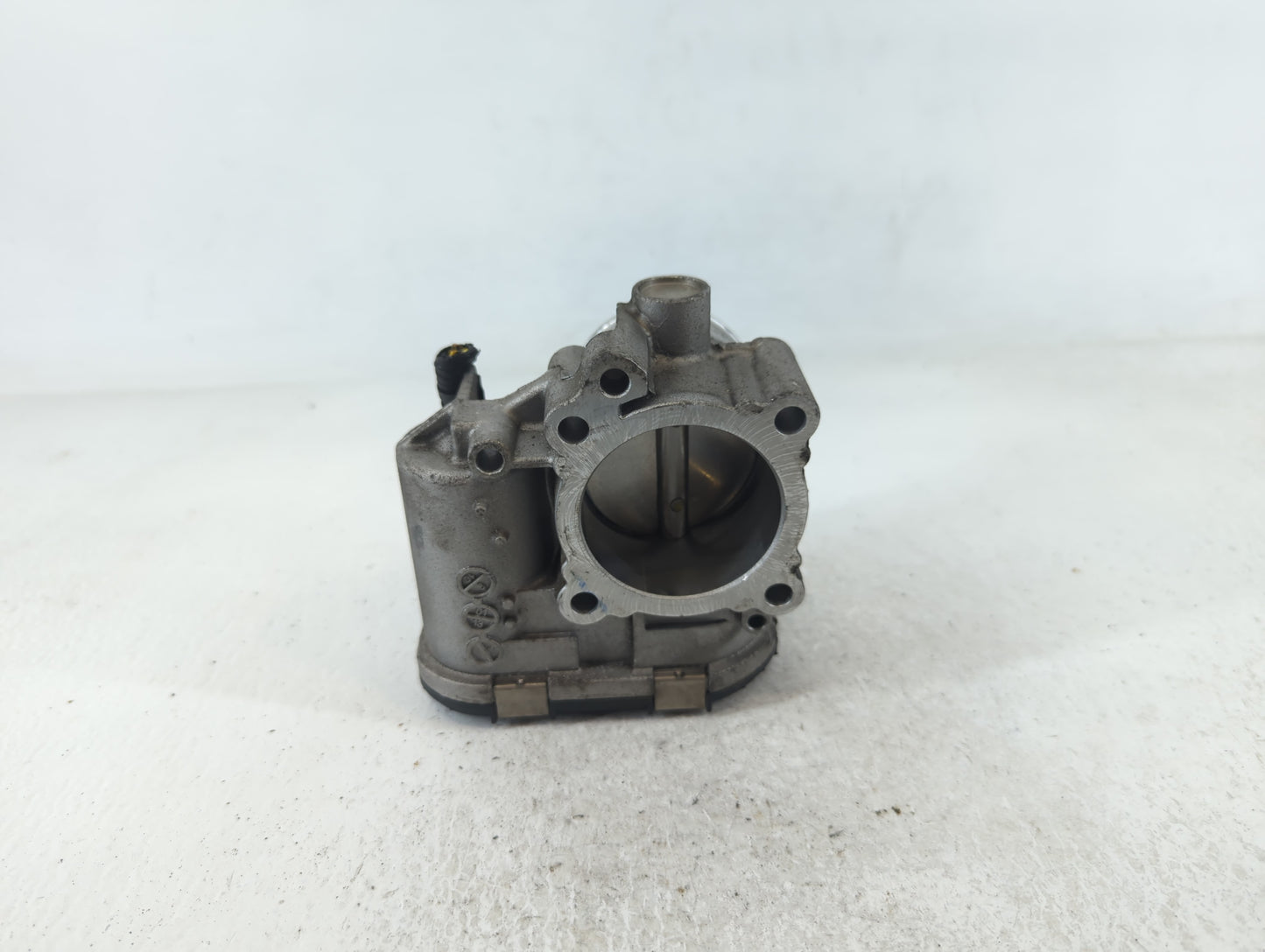 2011-2014 Ford Fiesta Throttle Body P/N:7S7G-9F991-B7A Fits Fits 2011 2012 2013 2014 OEM Used Auto Parts - Oemusedautoparts1