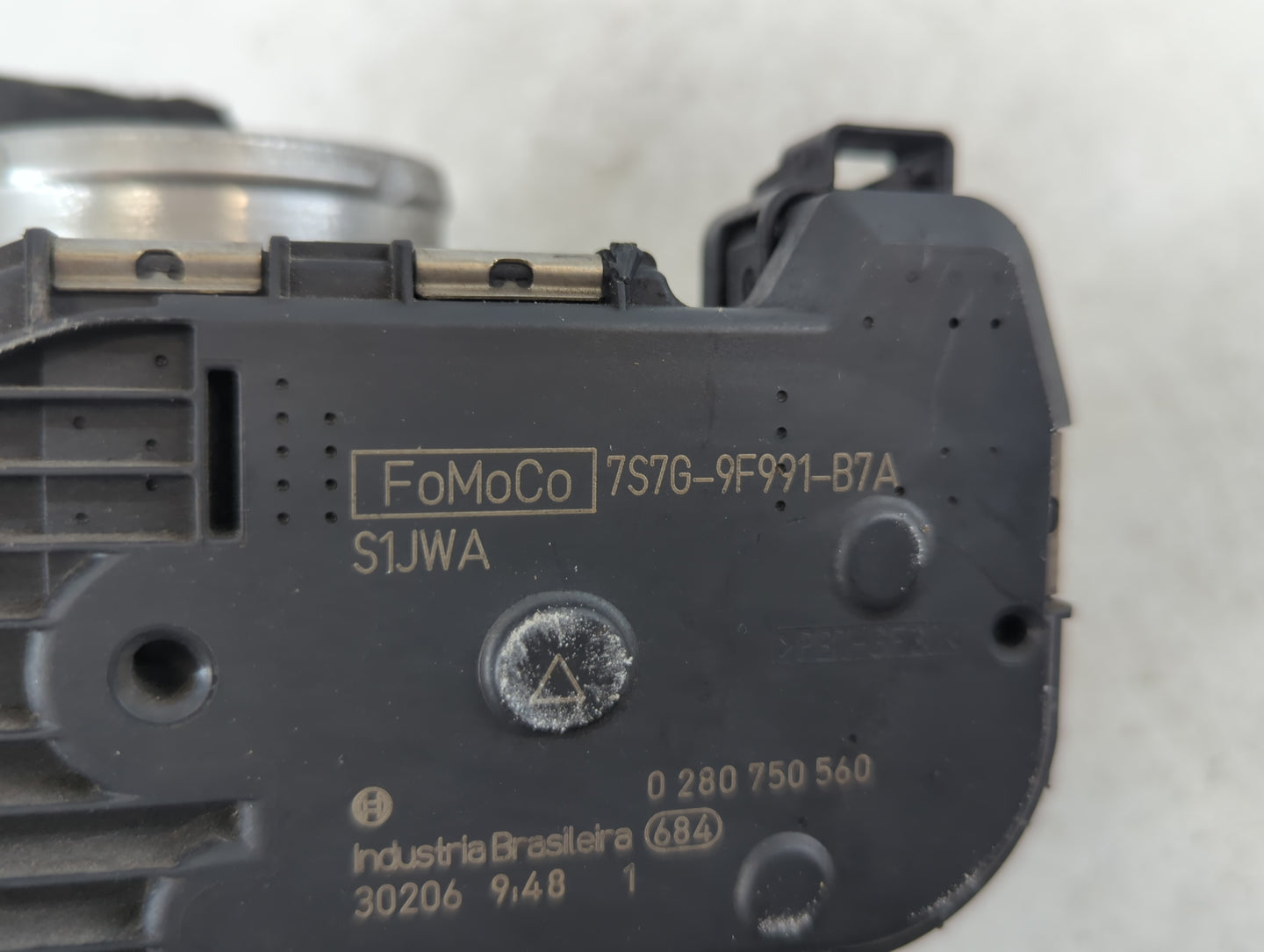 2011-2014 Ford Fiesta Throttle Body P/N:7S7G-9F991-B7A Fits Fits 2011 2012 2013 2014 OEM Used Auto Parts - Oemusedautoparts1