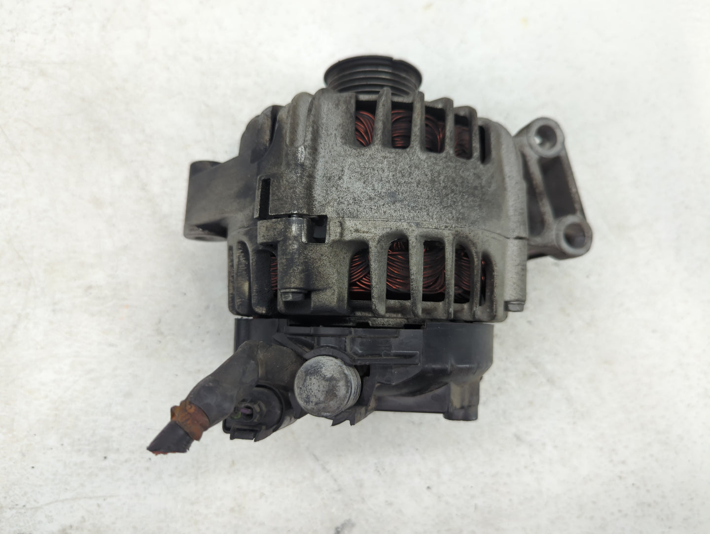 2011-2019 Ford Fiesta Alternator Replacement Generator Charging Assembly Engine OEM P/N:AE8T-A0300-AA Fits OEM Used Auto Par
