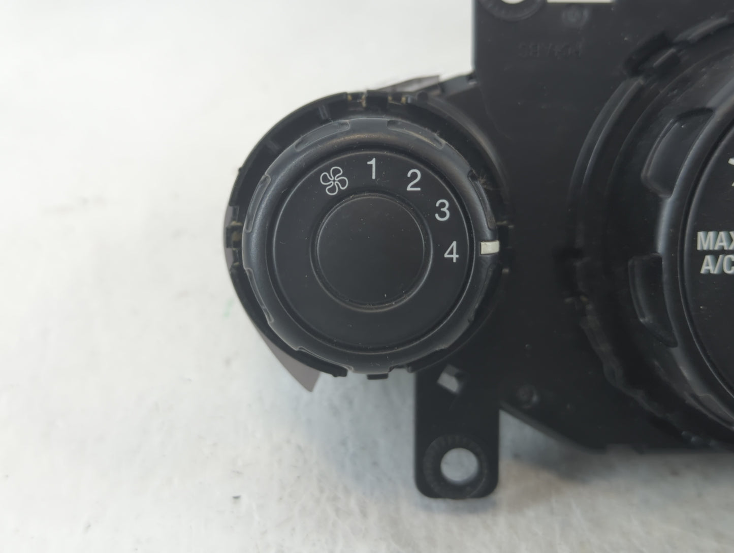 2011-2013 Ford Fiesta Climate Control Module Temperature AC/Heater Replacement P/N:AE83 19980 AH Fits Fits 2011 2012 2013 OE