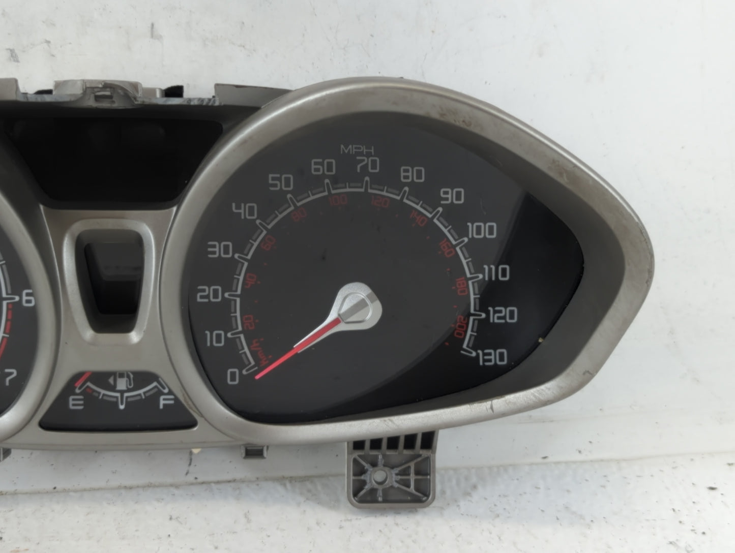 2012-2013 Ford Fiesta Instrument Cluster Speedometer Gauges P/N:DE8T-10849-CC Fits Fits 2012 2013 OEM Used Auto Parts - Oemu