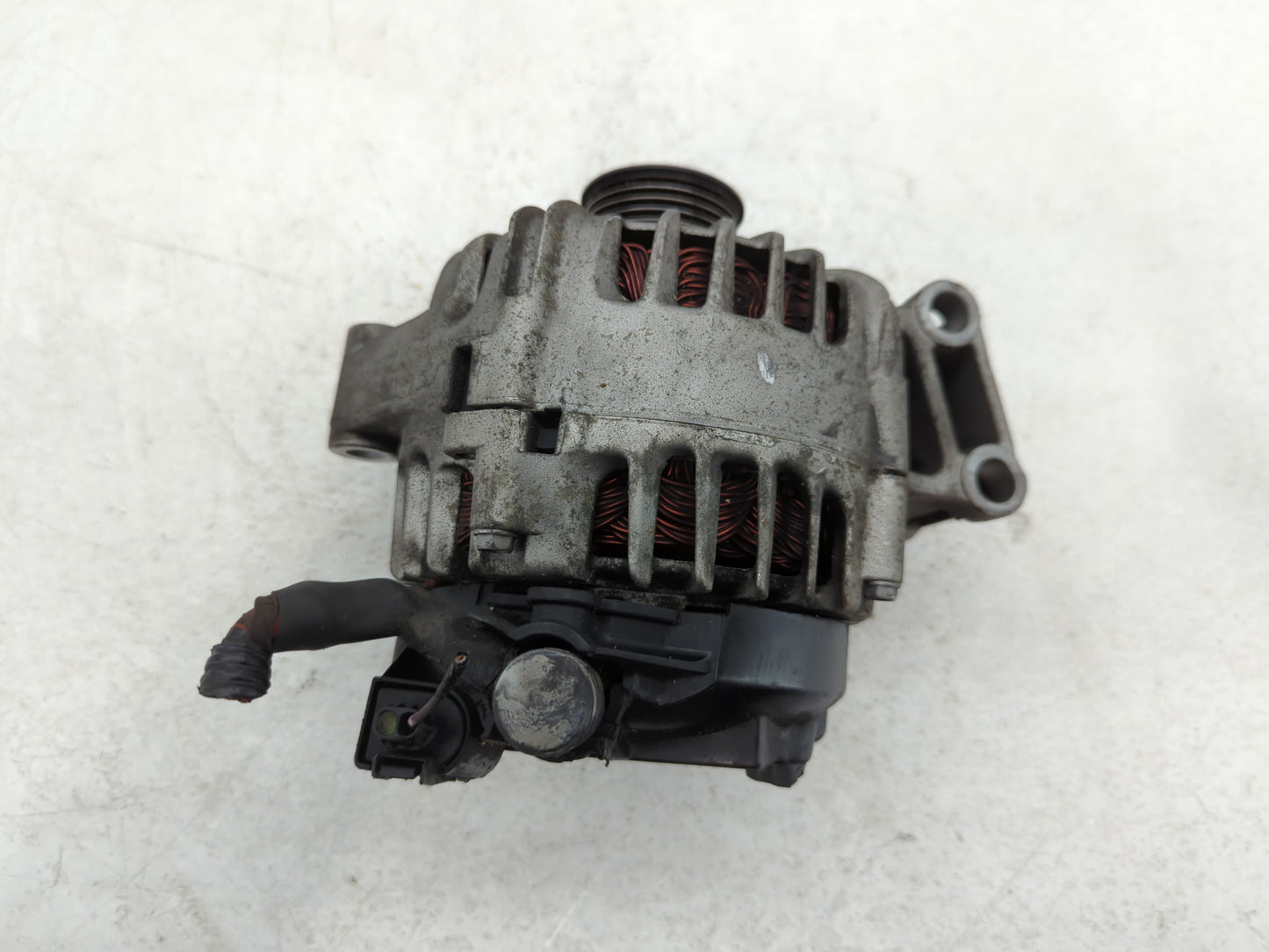 2011-2019 Ford Fiesta Alternator Replacement Generator Charging Assembly Engine OEM P/N:120607013518 AE8T-10300-AA Fits OEM 