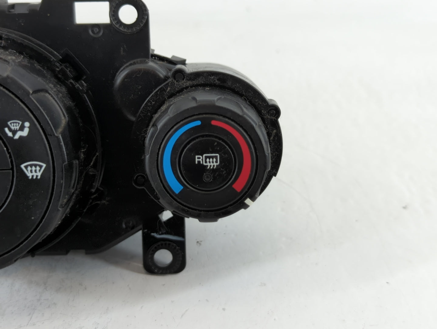 2011-2013 Ford Fiesta Climate Control Module Temperature AC/Heater Replacement P/N:120711205205 AE83 19980 AF Fits OEM Used 