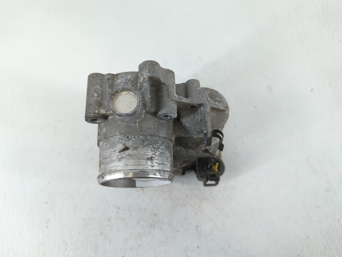 2011-2014 Ford Fiesta Throttle Body P/N:7S7G-9F991-B7A Fits Fits 2011 2012 2013 2014 OEM Used Auto Parts - Oemusedautoparts1