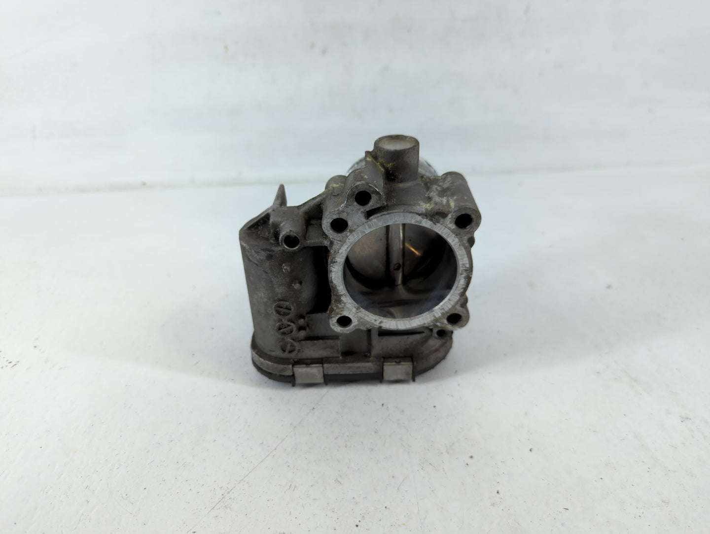 2011-2014 Ford Fiesta Throttle Body P/N:7S7G-9F991-B7A Fits Fits 2011 2012 2013 2014 OEM Used Auto Parts - Oemusedautoparts1