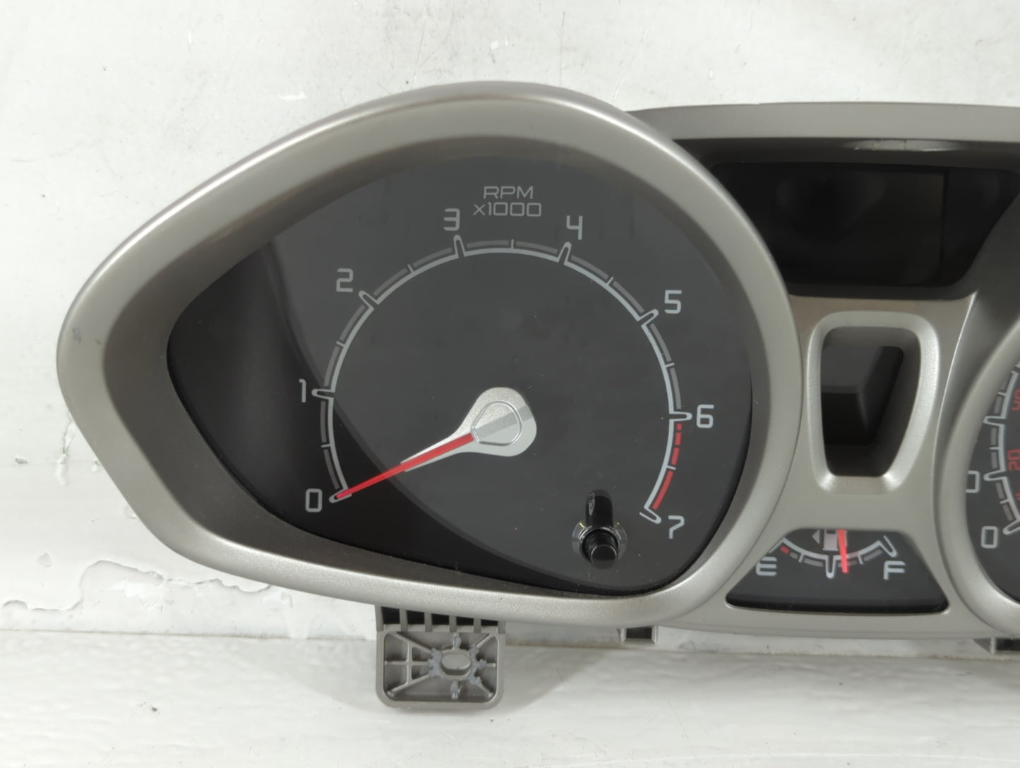 2012-2013 Ford Fiesta Instrument Cluster Speedometer Gauges P/N:DE8T-10849-CB Fits Fits 2012 2013 OEM Used Auto Parts - Oemu