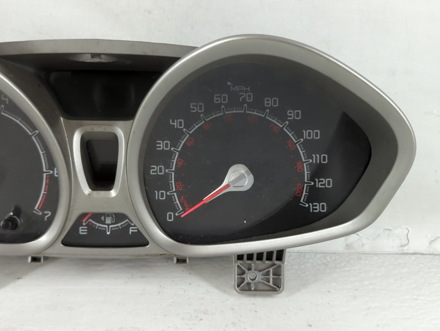 2012-2013 Ford Fiesta Instrument Cluster Speedometer Gauges Fits Fits 2012 2013 OEM Used Auto Parts - Oemusedautoparts1.com