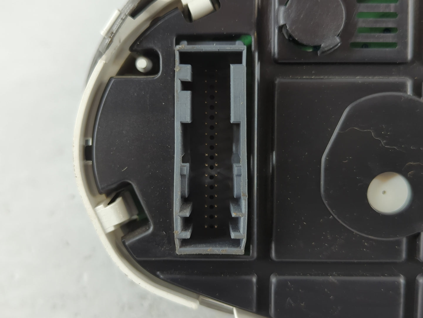 2012-2013 Ford Fiesta Instrument Cluster Speedometer Gauges Fits Fits 2012 2013 OEM Used Auto Parts - Oemusedautoparts1.com