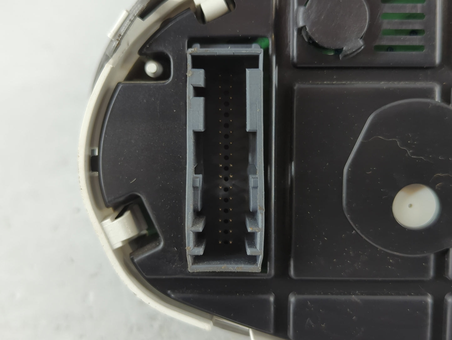 2012-2013 Ford Fiesta Instrument Cluster Speedometer Gauges Fits Fits 2012 2013 OEM Used Auto Parts - Oemusedautoparts1.com