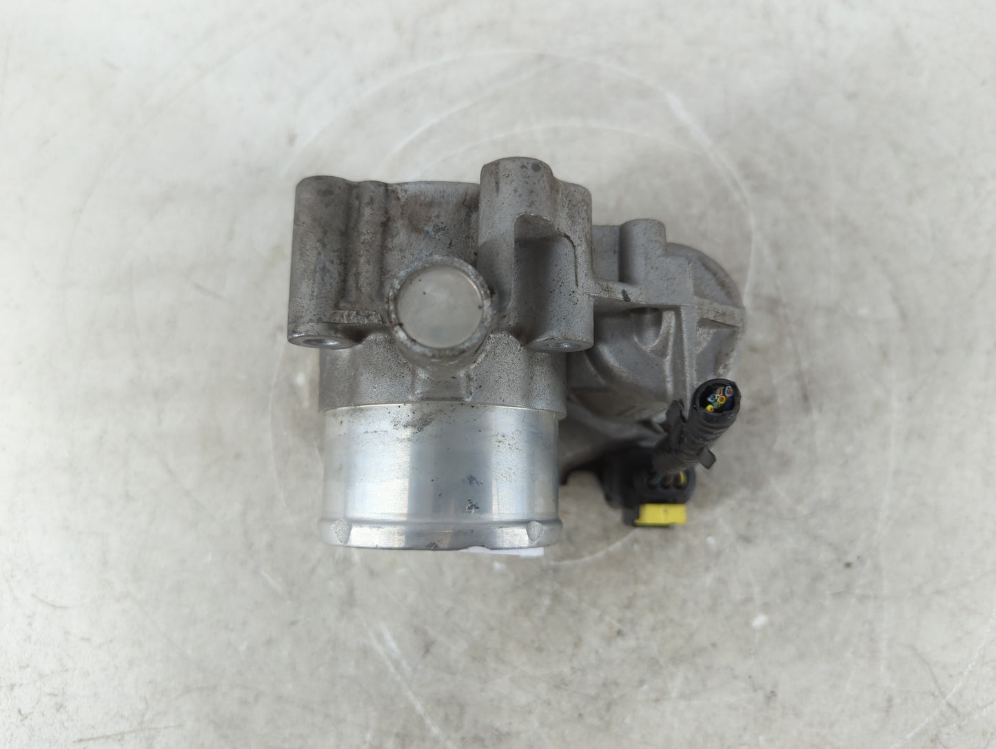 2011-2014 Ford Fiesta Throttle Body P/N:7S7G-9F991-CA Fits Fits 2011 2012 2013 2014 OEM Used Auto Parts - Oemusedautoparts1.