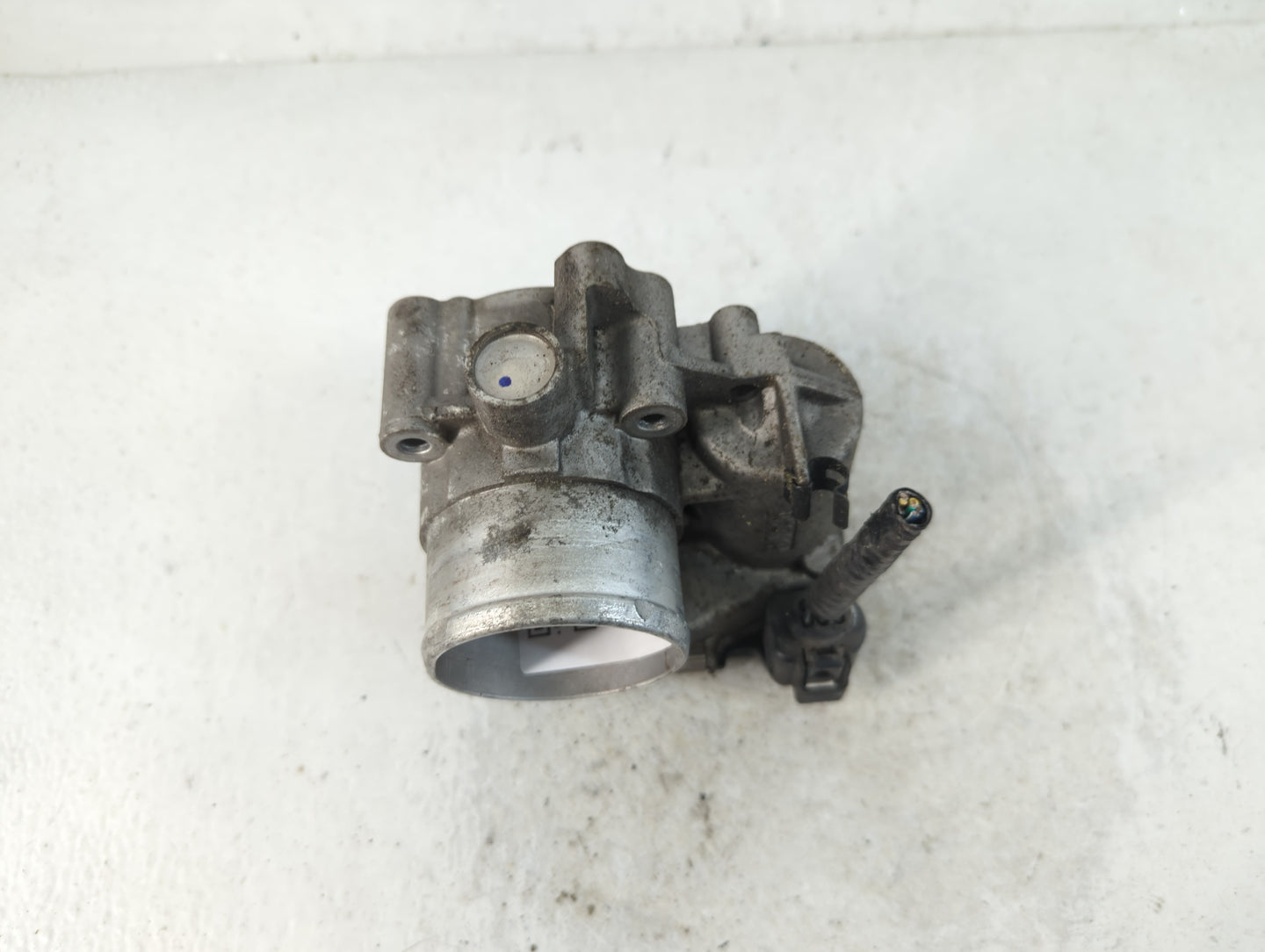 2011-2014 Ford Fiesta Throttle Body P/N:7S7G-9F991-B7A Fits Fits 2011 2012 2013 2014 OEM Used Auto Parts - Oemusedautoparts1